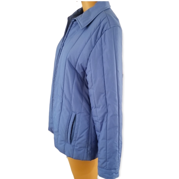 J. Crew light to medium weight quilted winter jacket in periwinkle blue. Sz M - Picture 4 of 7